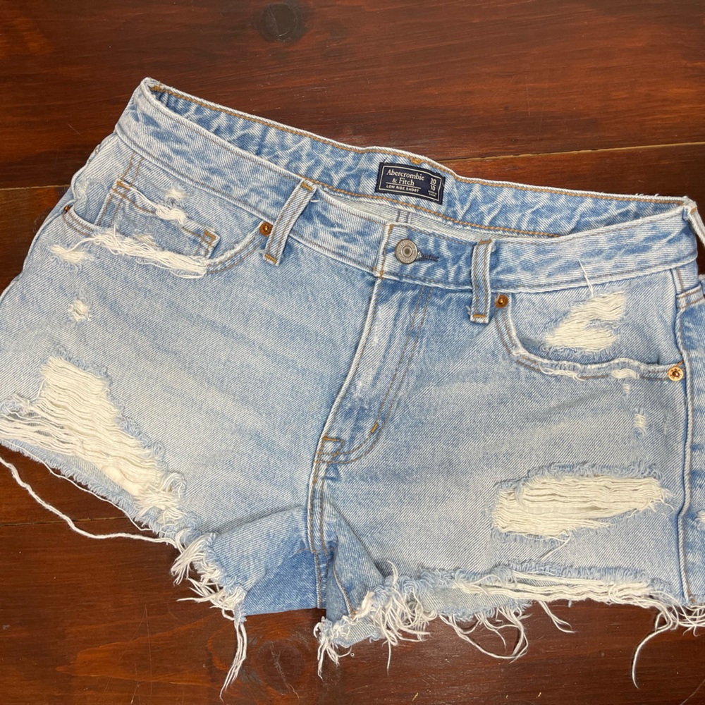 Abercrombie & Fitch Jean shorts